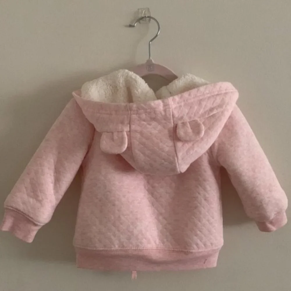Carter’s pink hooded sweater jacket for baby size 6-9 months